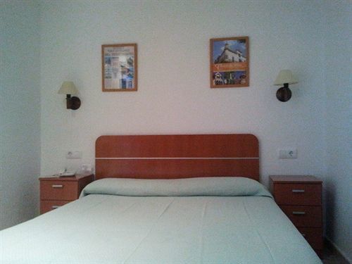 Mitus Hotel *