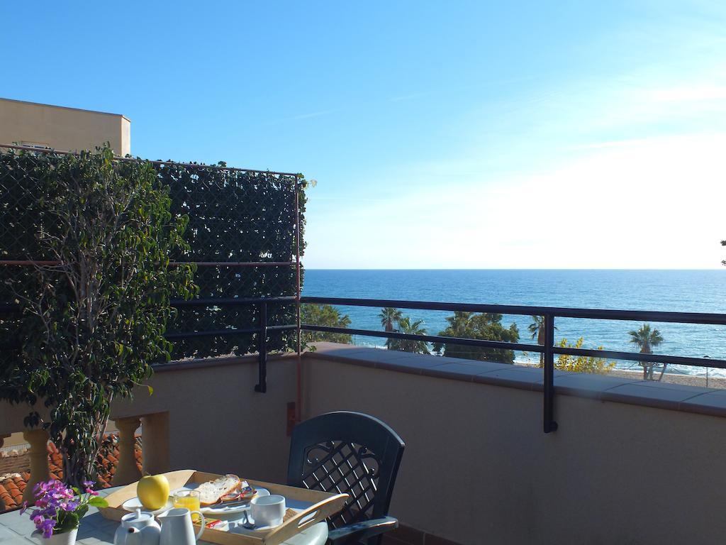 Mitus Canet De Mar